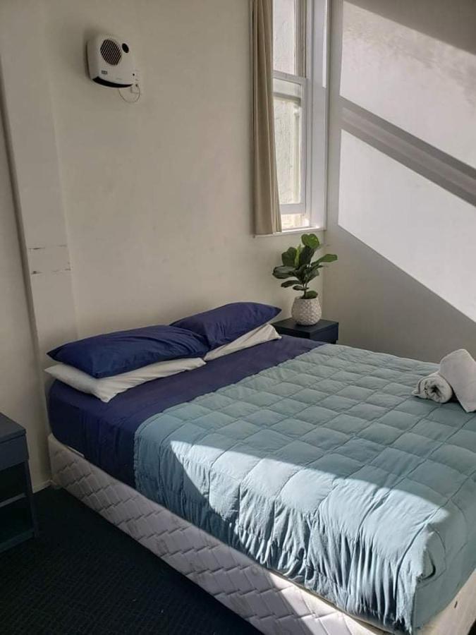 Nomads Capital Backpackers - Wellington (Adults Only) Hostel Exterior photo